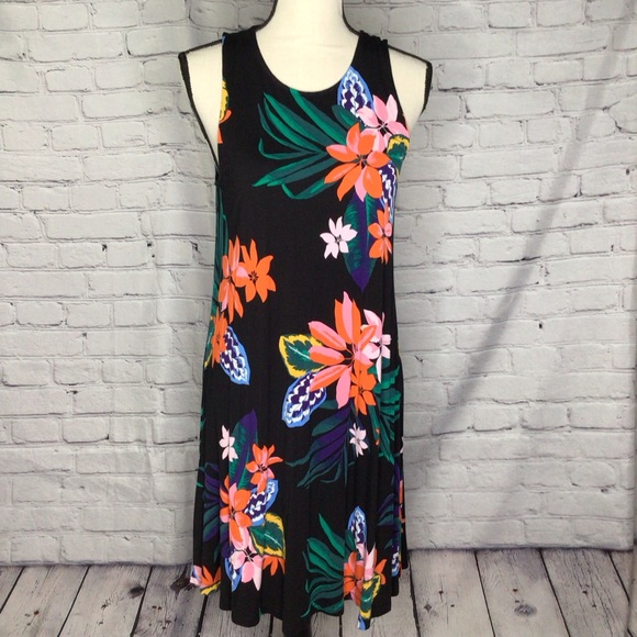 Old Navy Dresses & Skirts - Old Navy Black Floral Sleeveless Swing Dress Medium